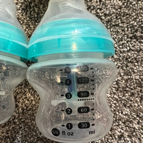 Bottle lot NWOT - Picture 2 of 3